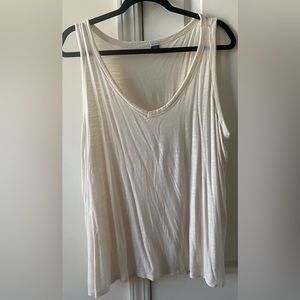 Old navy luxe tank. Size XL. Worn 1 time.